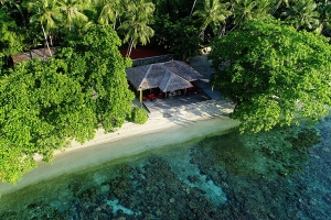 Sali Bay, nuovo resort per il subacqueo in Halmahera, Molucche del Nord, Indonesia