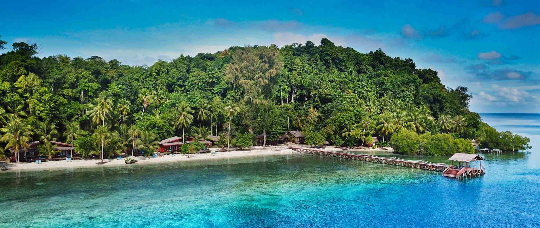 Beachfront accommodations in Raja Ampat at Cove Eco Resort