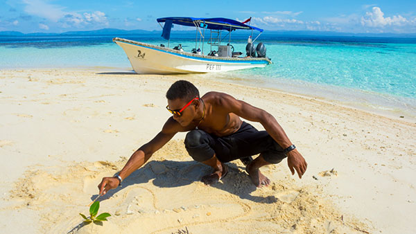 Dive boat facilities at Raja 4 Divers Resort