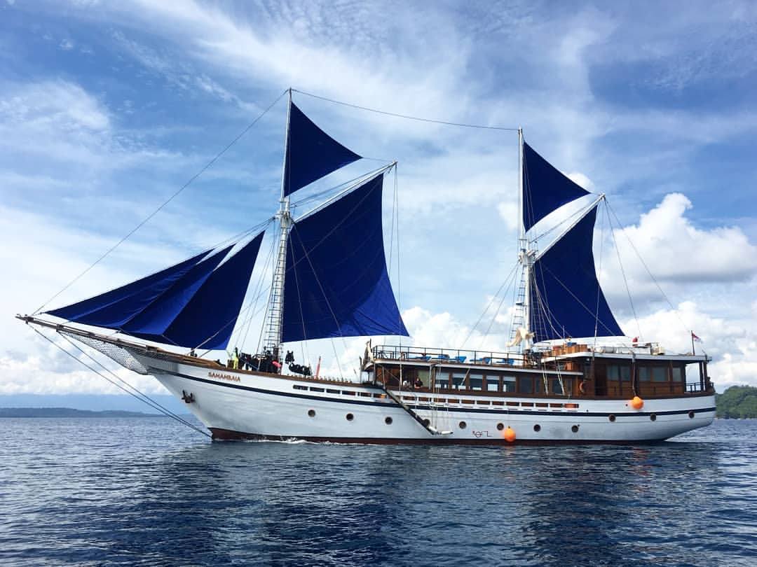 Samambaia charter cruises in Indonesia