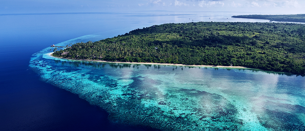 Wakatobi Dive Resort in Tomia island location